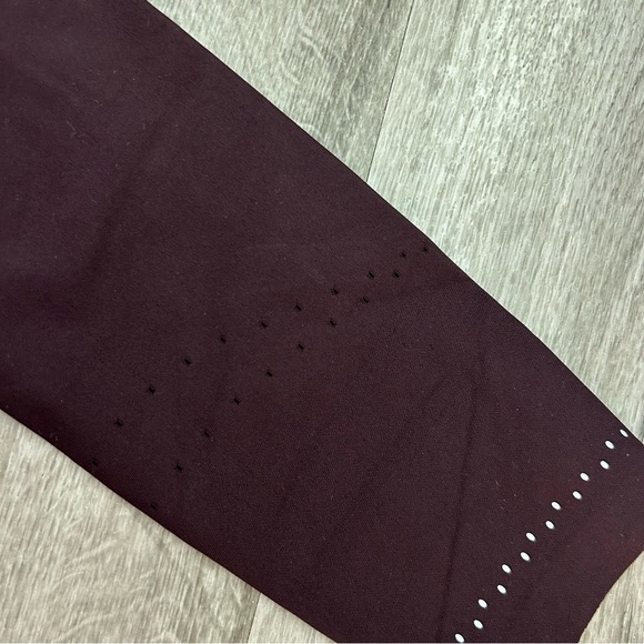 Lululemon Maroon Full Length Reflective High Rise Athletic Leggings Size 6 - Picture 4 of 5